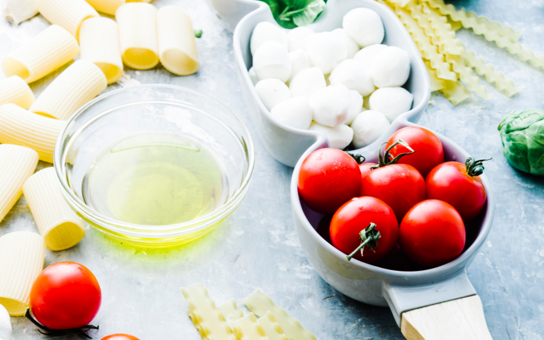 Billes de mozzarella marinées aux herbes & tomates séchées