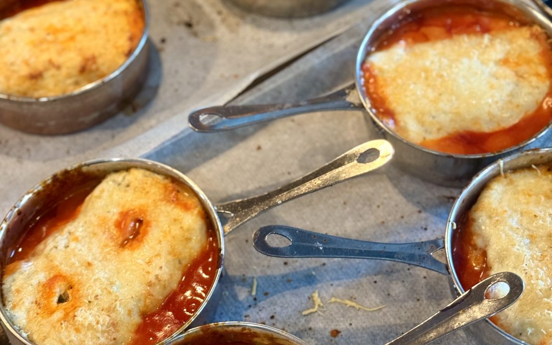 Cannelloni au brocciu et aux herbes